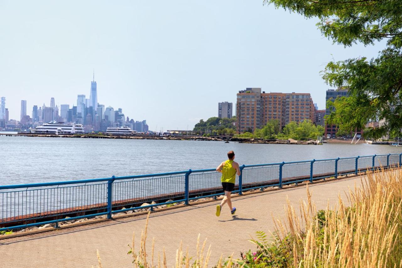 Sheraton Lincoln Harbor Hotel Weehawken Exterior photo