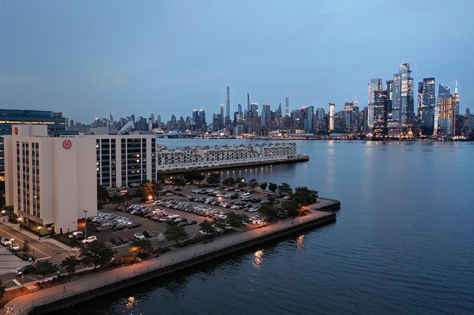 Sheraton Lincoln Harbor Hotel Weehawken Exterior photo